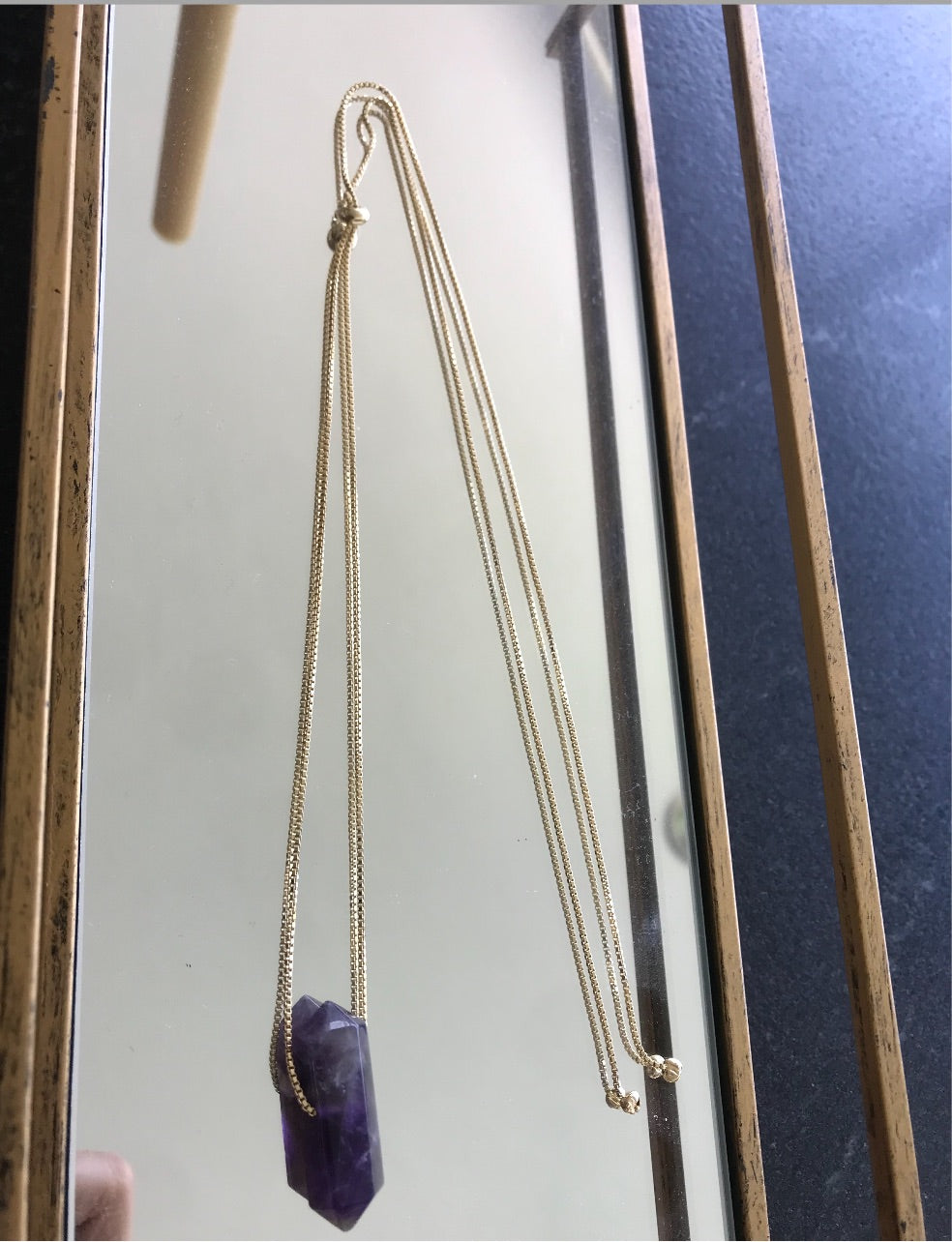 CHMP-120 Collar cadena Ajustable, piedra piramidal Morada